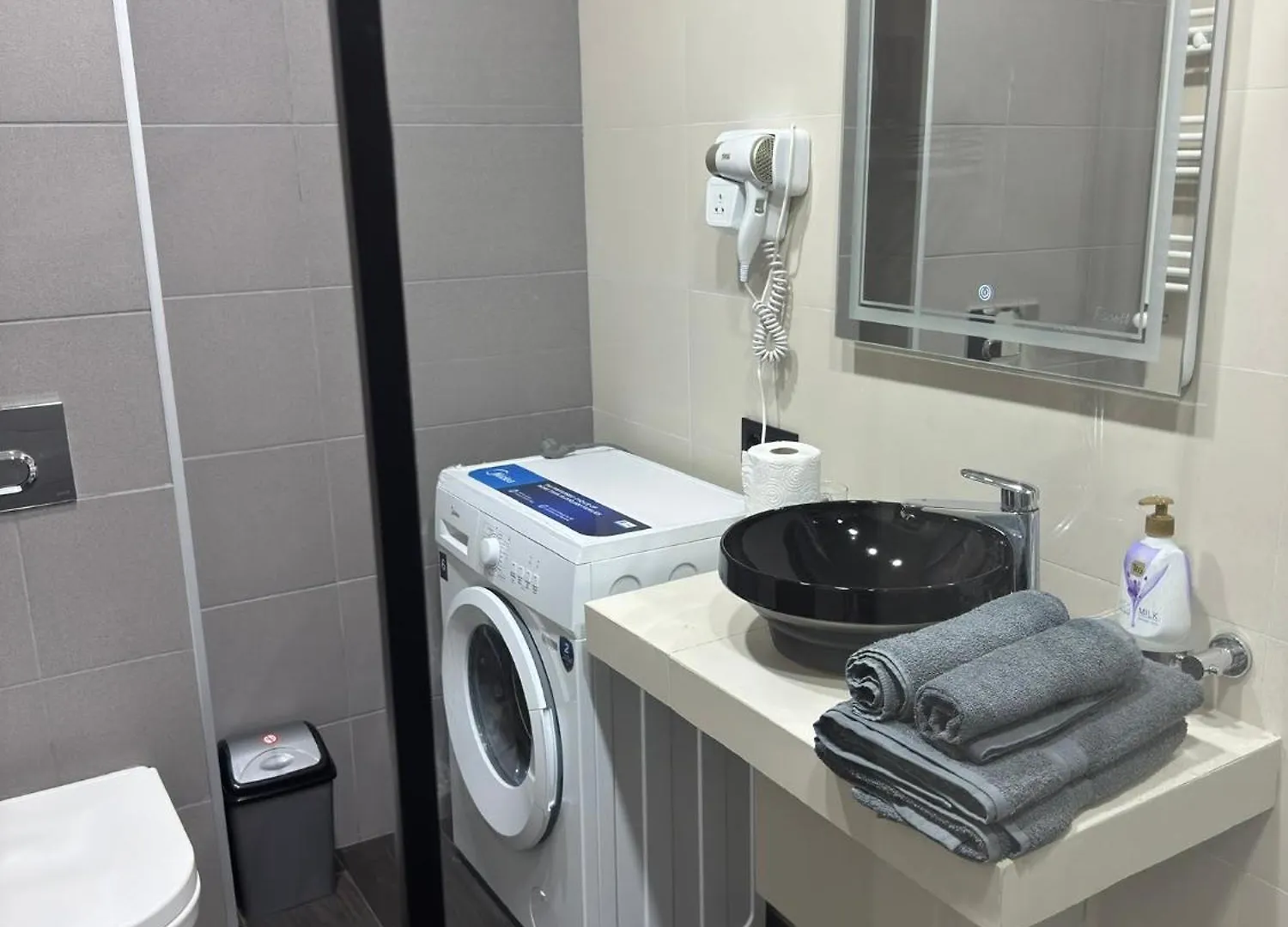 Panoramic City View, Designer Suite, Mtatsminda 트빌리시 조지아